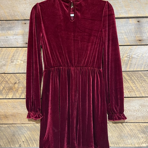 Cupshe Burgundy Velvet Dress Puff Sleeve Mini Dress Sz Small Holidays New NWT - Picture 4 of 13